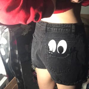 black missguided eyeball shorts 👀